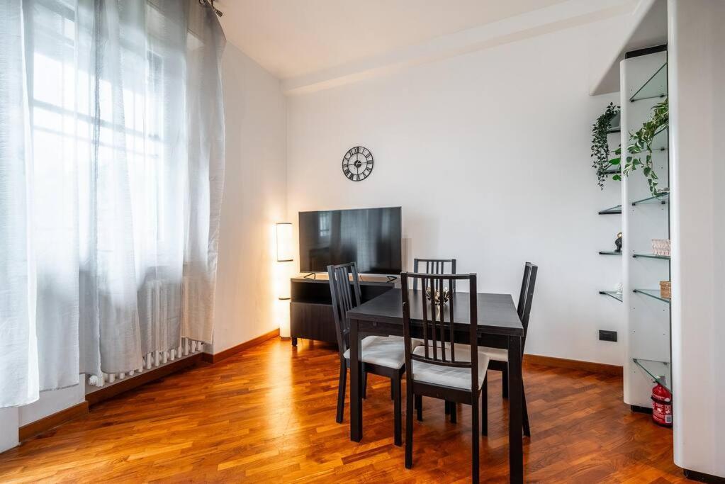 Carrobbio'S Nest - Elegant With Wifi And Netflix Appartement Milaan Buitenkant foto