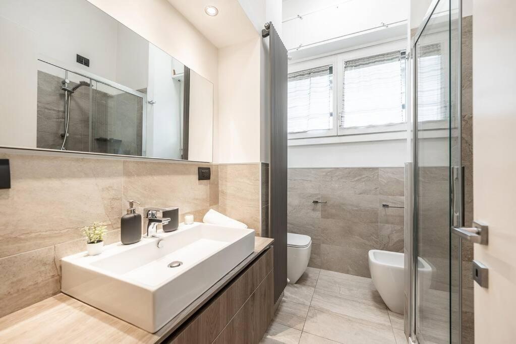 Carrobbio'S Nest - Elegant With Wifi And Netflix Appartement Milaan Buitenkant foto
