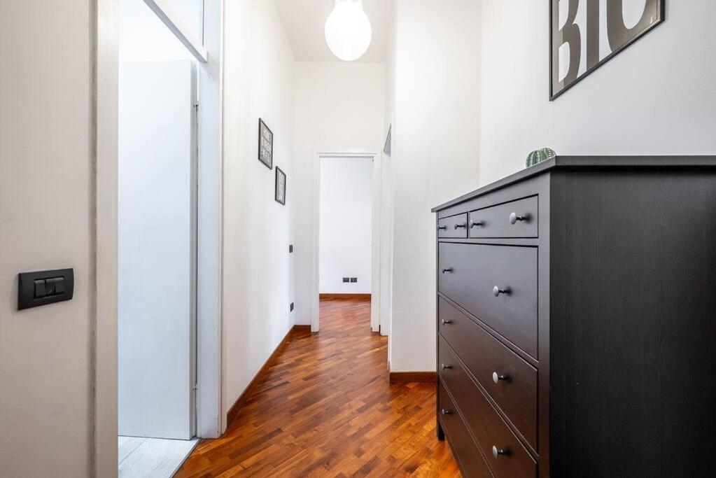 Carrobbio'S Nest - Elegant With Wifi And Netflix Appartement Milaan Buitenkant foto